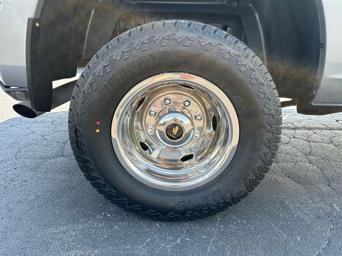 Used 2020 RAM 3500 Tradesman w/ Cold Weather Group image 18