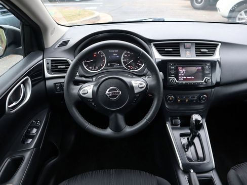 Used 2017 Nissan Sentra SV image 20