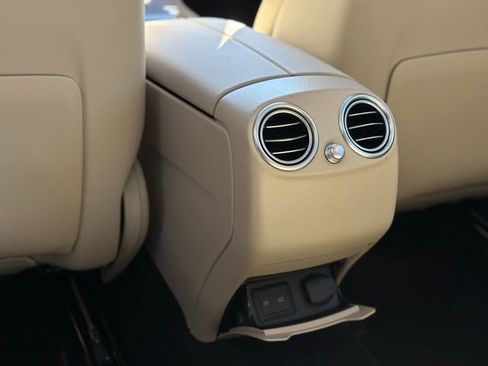 Certified 2022 Mercedes-Benz GLC 300 4MATIC image 44