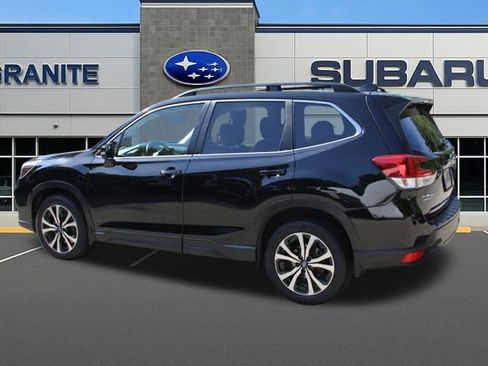 Used 2020 Subaru Forester Limited image 7