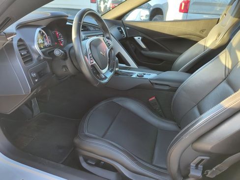 Used 2019 Chevrolet Corvette Stingray Coupe w/ 1LT image 12