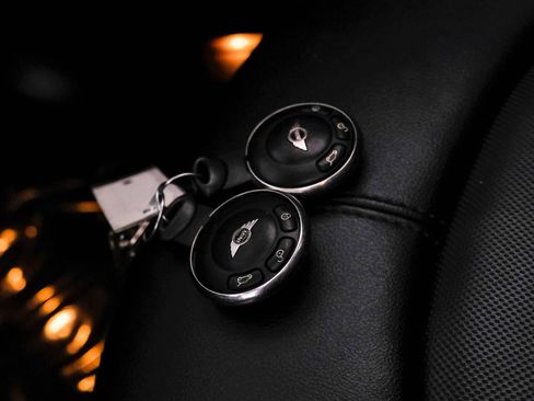 Used 2015 MINI Cooper Countryman S w/ Premium Package FWD image 57
