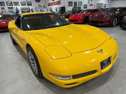 Used 2003 Chevrolet Corvette Z06 w/ Memory Package, 3 Drivers RWD image 5