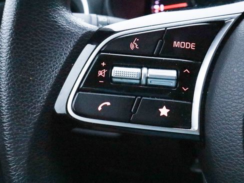 Used 2024 Kia Forte LXS image 24