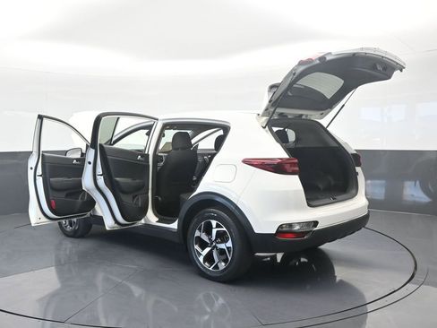 Used 2020 Kia Sportage LX image 69