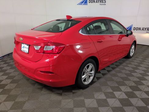 Used 2016 Chevrolet Cruze LT w/ Convenience Package FWD image 6