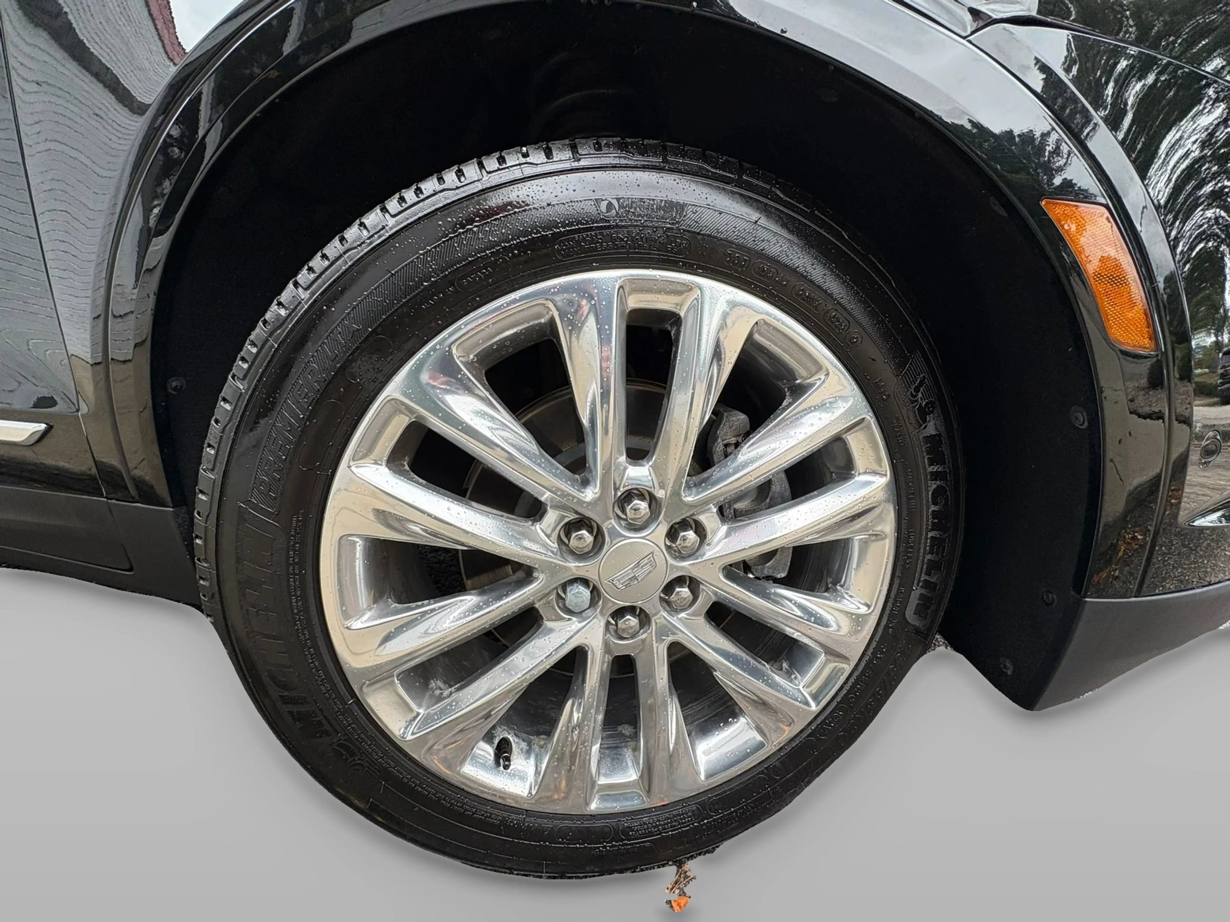 Used 2019 Cadillac XT5 Platinum AWD/4WD image 58