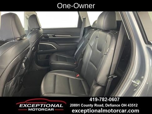 Used 2025 Kia Telluride S AWD/4WD image 46