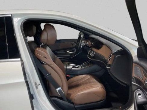 Used 2020 Mercedes-Benz S 560 Sedan image 13