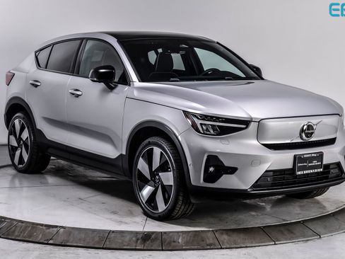 Used 2023 Volvo C40 P8 Recharge Ultimate image 1