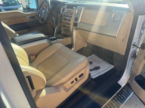 Used 2011 Ford F150 Lariat w/ Lariat Chrome Pkg image 11