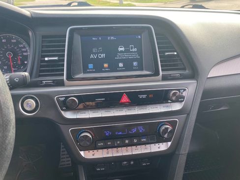 Used 2019 Hyundai Sonata Sport image 16