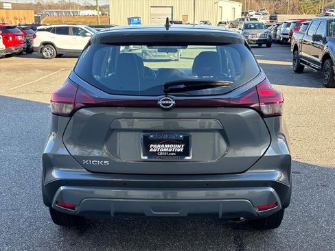 Used 2023 Nissan Kicks S image 25