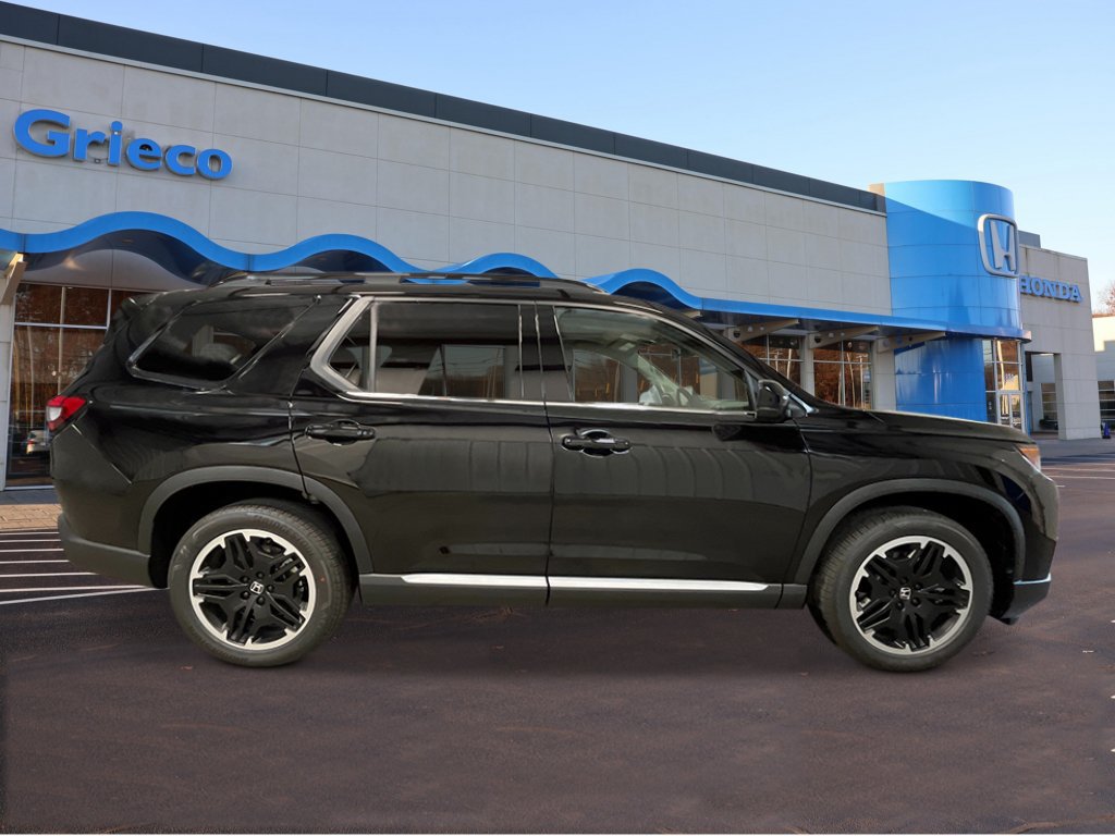 New 2026 Honda Pilot Touring image 8