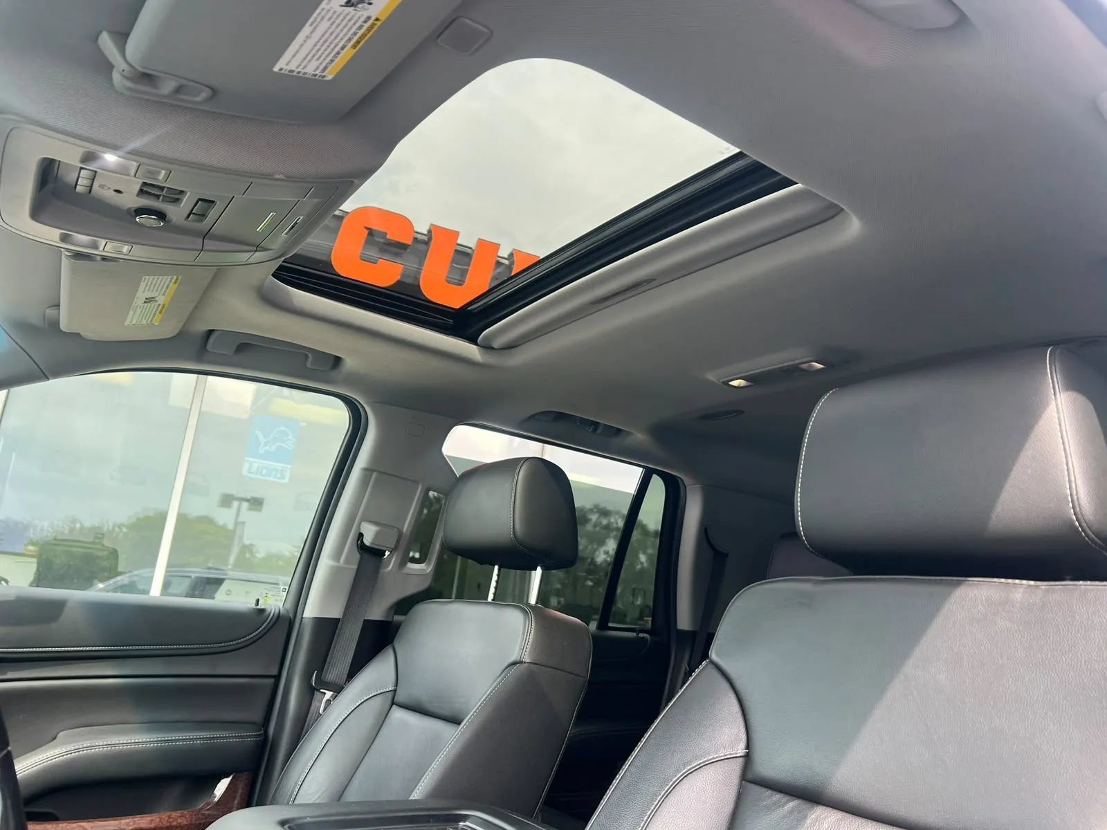 Used 2019 GMC Yukon SLT AWD/4WD image 19