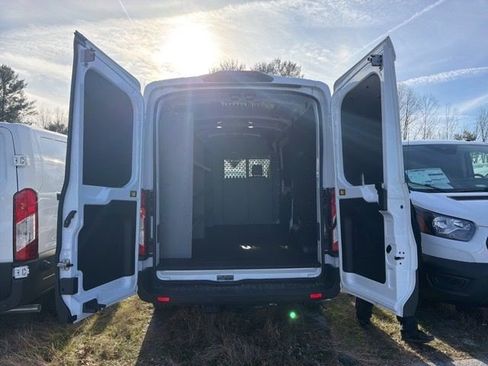 New 2024 Ford Transit 250 148 Medium Roof image 10