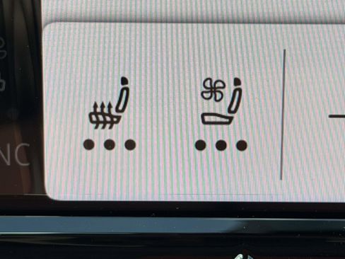 New 2026 Volkswagen Atlas SE FWD image 21