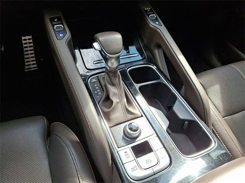 Used 2022 Kia Telluride SX w/ Nightfall Edition Package image 16