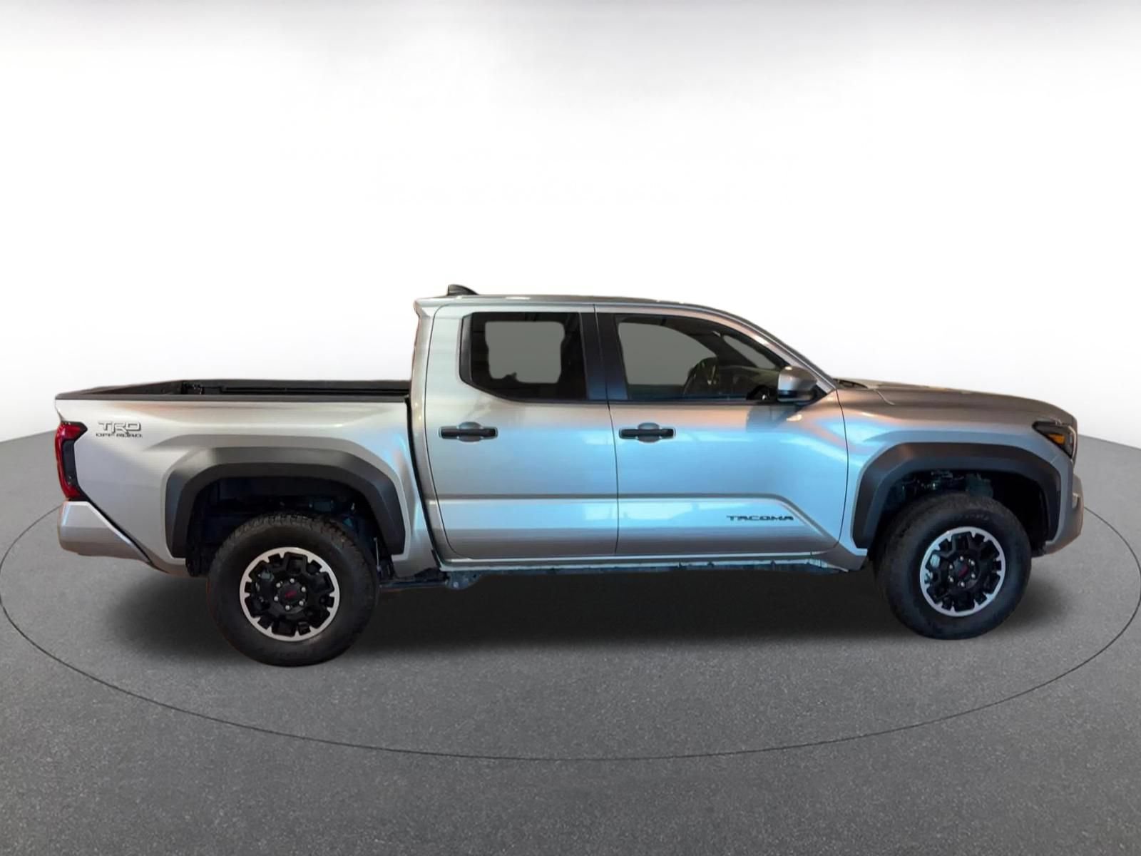 Used 2025 Toyota Tacoma TRD Off-Road AWD/4WD image 15