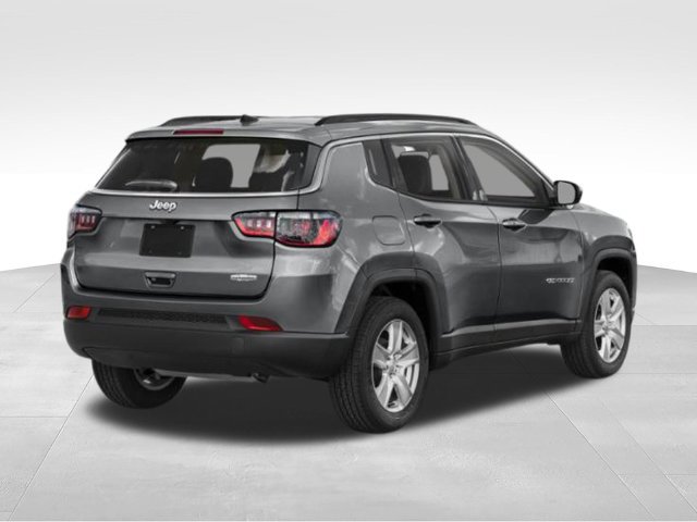 Used 2022 Jeep Compass Latitude w/ Convenience Group FWD image 5
