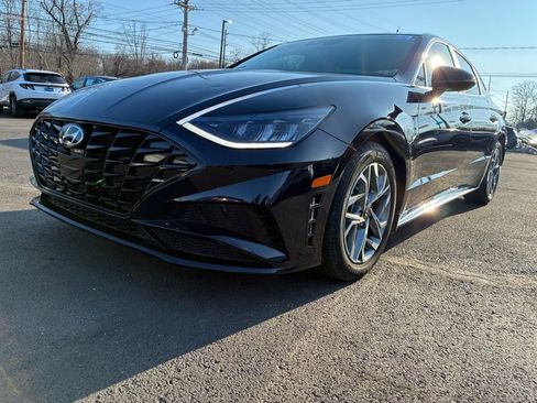 Used 2023 Hyundai Sonata SEL w/ Convenience Package image 3