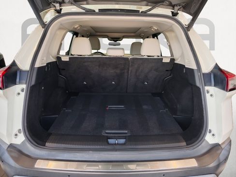 Used 2021 Nissan Rogue SL w/ Premium Package FWD image 13