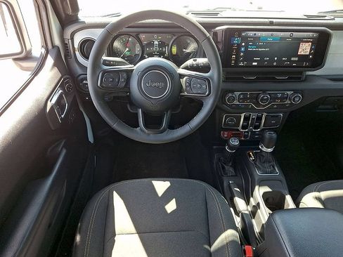 Used 2025 Jeep Wrangler Unlimited Sport S 4xe AWD/4WD image 11