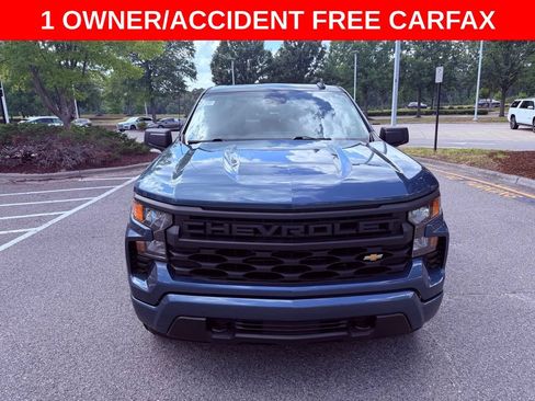Used 2024 Chevrolet Silverado 1500 Custom AWD/4WD image 2