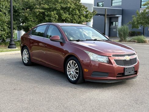 Used 2013 Chevrolet Cruze Eco FWD image 5