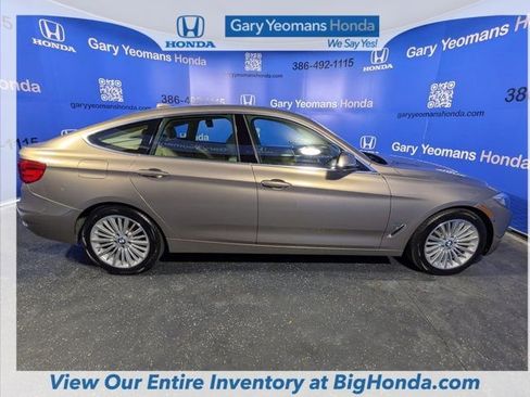 Used 2015 BMW 328i Gran Turismo xDrive image 3