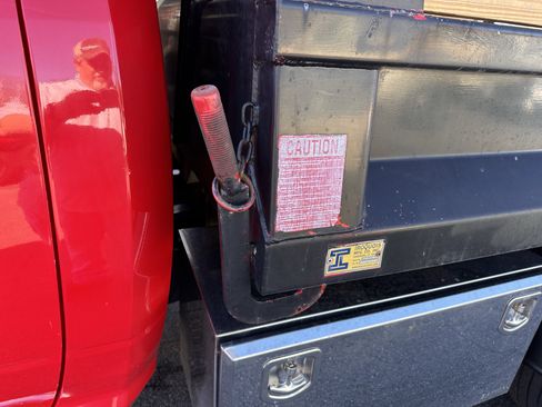 Used 2015 RAM 3500 Tradesman w/ Power & Remote Entry Group image 8