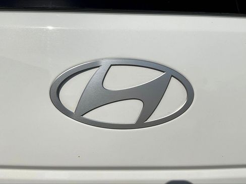 Used 2026 Hyundai Santa Fe SE image 24