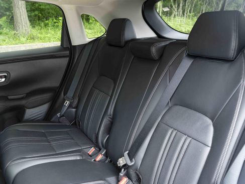 Used 2024 Honda HR-V EX-L image 18