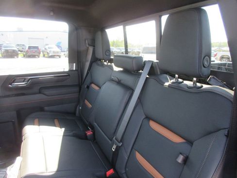 New 2026 GMC Sierra 2500 AT4 w/ AT4 Premium Plus Package AWD/4WD image 14