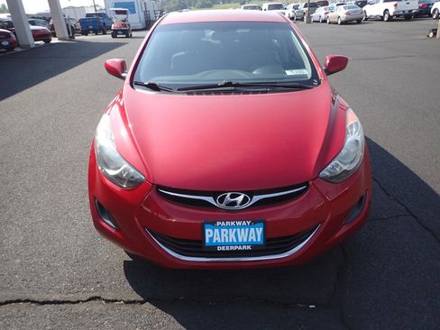 Used 2013 Hyundai Elantra GLS FWD image 8