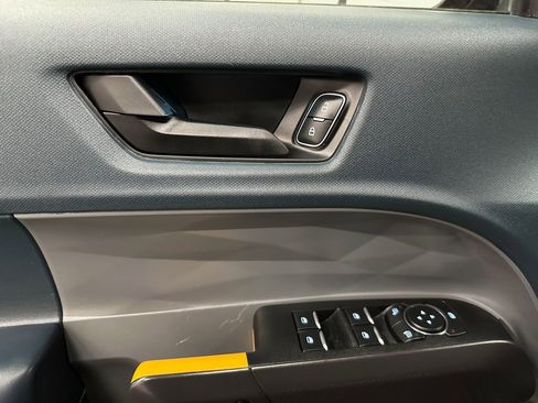 Used 2025 Ford Maverick Tremor AWD/4WD image 19
