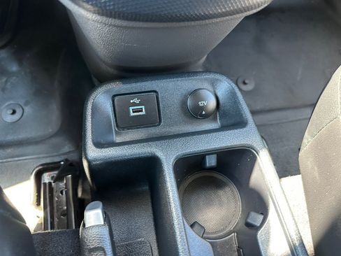 Used 2022 Ford Transit Connect XL FWD image 22
