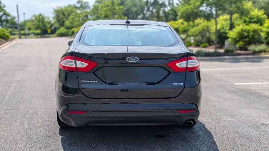 Used 2015 Ford Fusion S FWD image 4