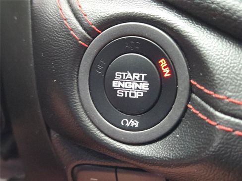 Used 2023 Dodge Durango GT image 35