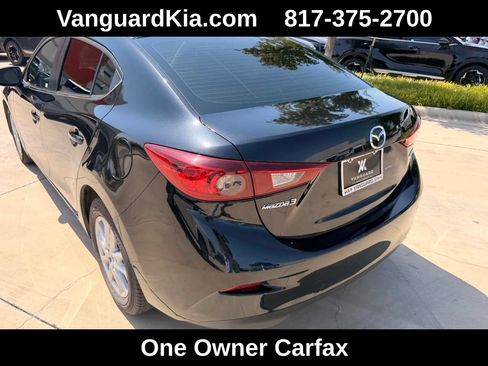 Used 2018 MAZDA MAZDA3 Sport w/ Preferred Equipment Package FWD image 2
