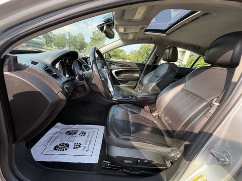 Used 2012 Buick Regal Leather FWD image 25