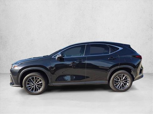 Used 2023 Lexus NX 250 FWD w/ Towing Package (2000 Lbs) image 9