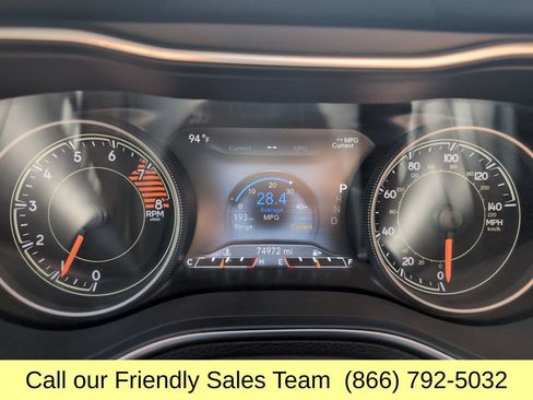 Used 2019 Jeep Cherokee Limited AWD/4WD image 17