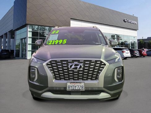 Used 2022 Hyundai Palisade SEL w/ 8P Bench Seat Package image 3