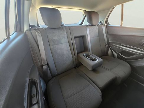 Used 2014 Chevrolet Traverse LS FWD image 37