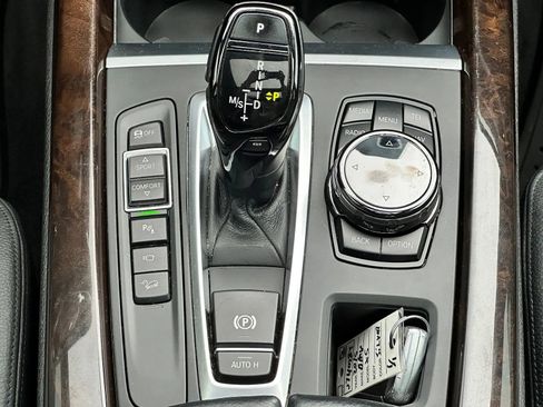 Used 2015 BMW X5 xDrive50i AWD/4WD image 16