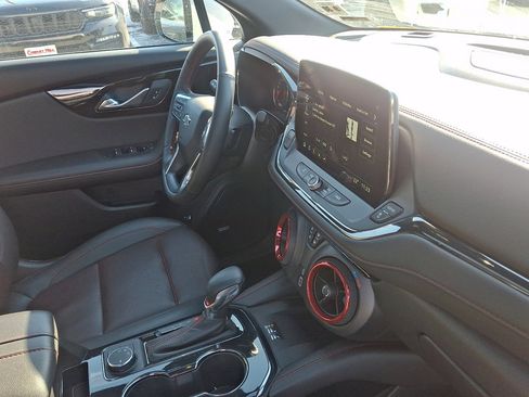Used 2025 Chevrolet Blazer RS image 12