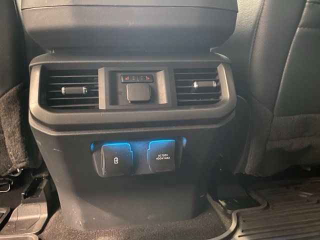 Used 2024 Ford F150 Lariat w/ Equipment Group 502A High AWD/4WD image 17
