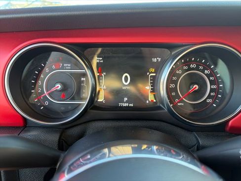 Used 2020 Jeep Wrangler Unlimited Rubicon AWD/4WD image 28