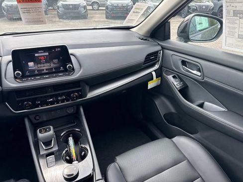 New 2026 Nissan Rogue Dark Armor AWD/4WD image 19
